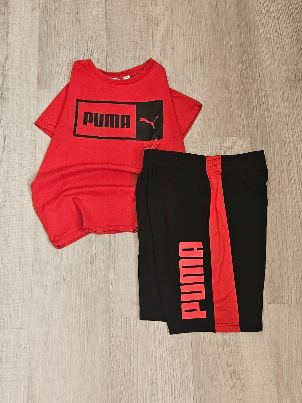 Puma Kids Medium 10/12 Red Logo Tee + Black Red Shorts Set